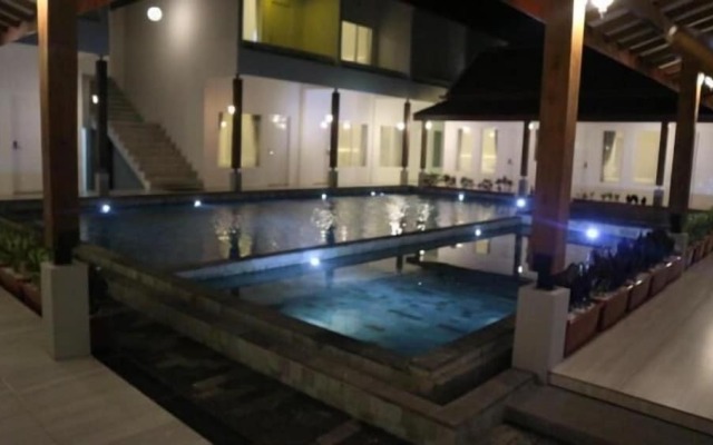 Sinom Borobudur Hotel
