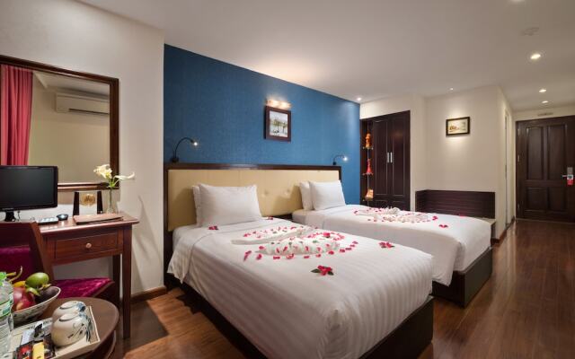 Silk Flower Hotel & Spa