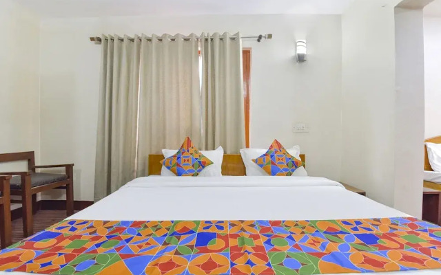 Hotel Legend Residency