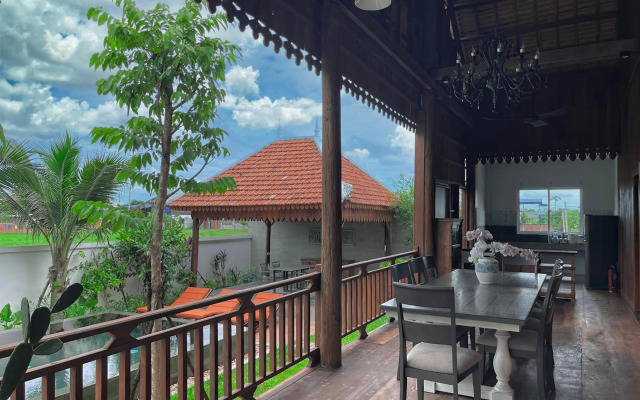 Isann Lodge
