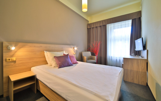 Atlantic Hotel