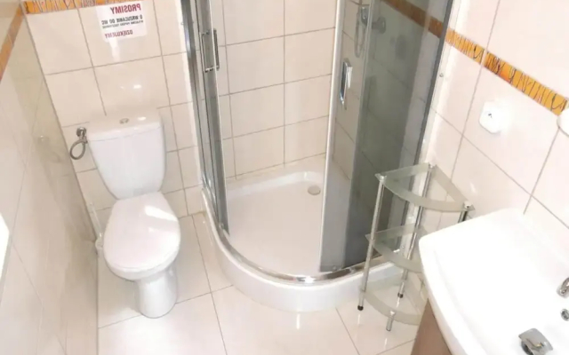 Bungalow With Terrace and Scenic Grounds