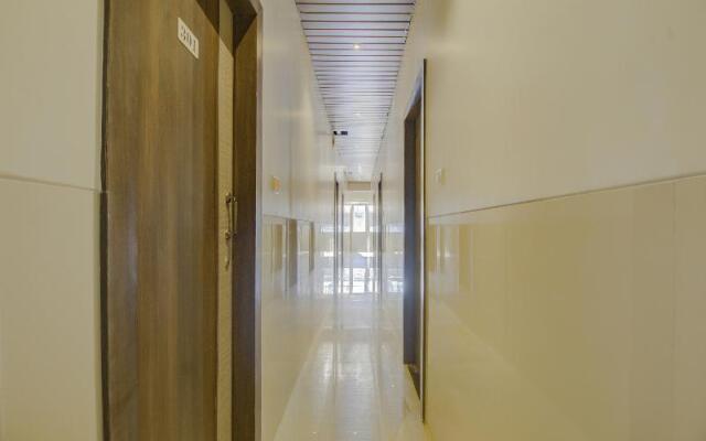 OYO Flagship 77349 Hotel Super 7 Inn