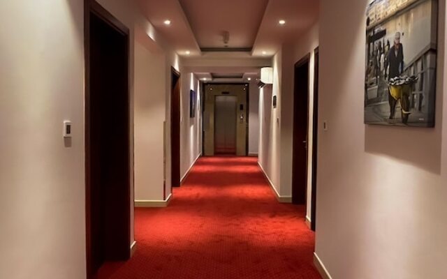Muscat Express Hotel
