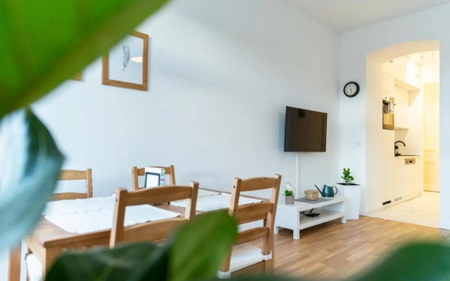Central Apartment