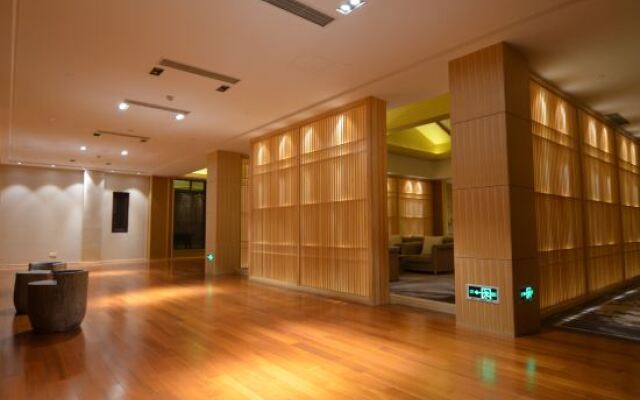 Royal Hot Spring Boutique Hotel