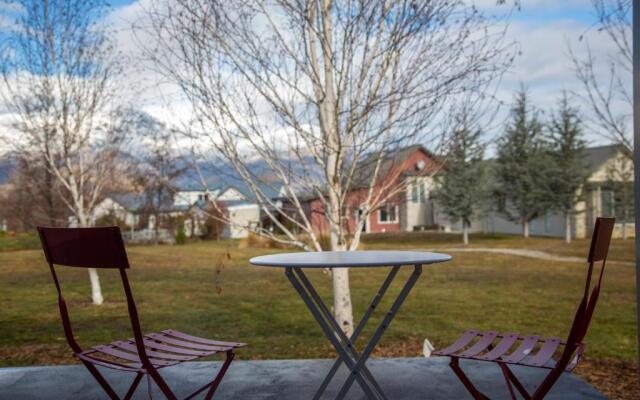 Brassed Off Modern Arrowtown Studio