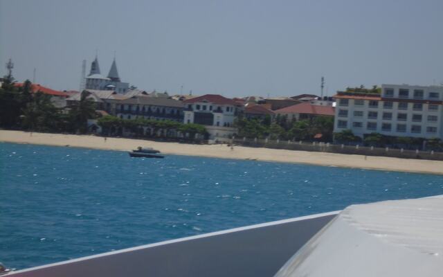 Pyramid Hotel Zanzibar