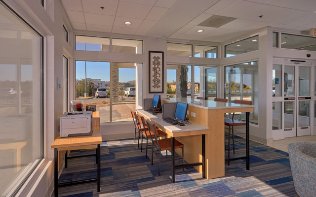 Holiday Inn Express and Suites Pigeon Forge Sevierville by IHG