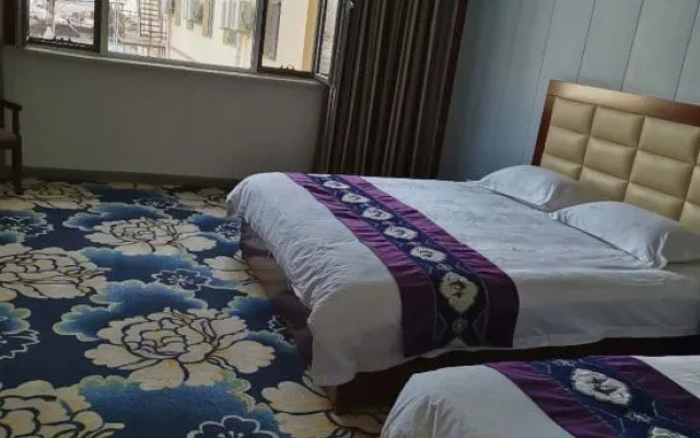 Aksai Yulian Hotel