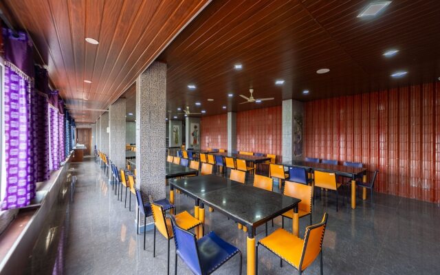 Sri Nandha Luxury Comforts