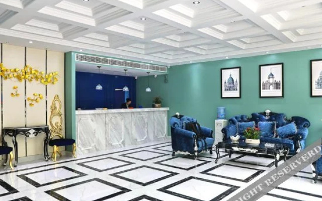 Aiwei Theme Hotel