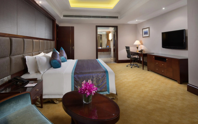 Crowne Plaza Deqing Moganshan, an IHG Hotel