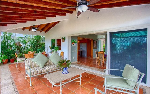 Ventanas al Mar 4 BR by Casago