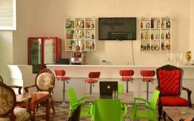 Hostel Green House Coffee Bar