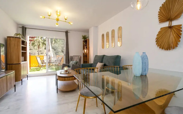 Plush Penthouse With Terrace