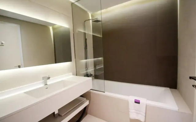 Kennedy Towers - West Avenue