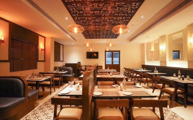 V Five Hotel
