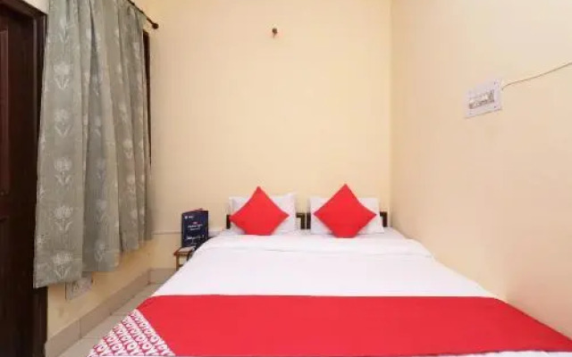 Maharaja Gold Guest House By OYO Rooms