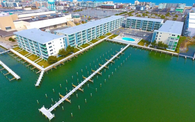 Thunder Island 126C 2 Bedroom Condo By Redawning