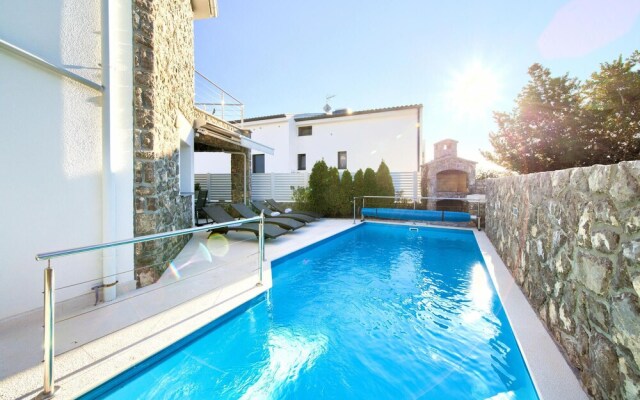 Awesome Home in Krk With Wifi and 2 Bedrooms