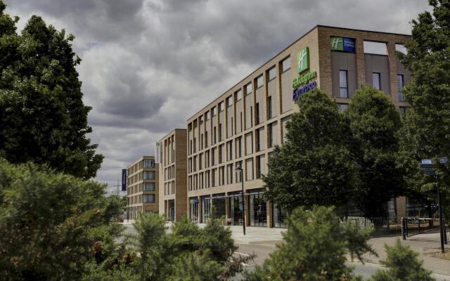 Holiday Inn Express London - ExCeL, an IHG Hotel