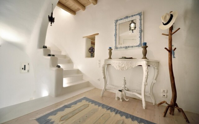 Immaculate 5-bed Villa in Klouvas - Villa Alkmini