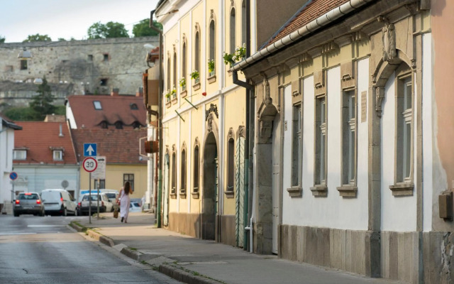 Plitzner Belvárosi Apartmanház