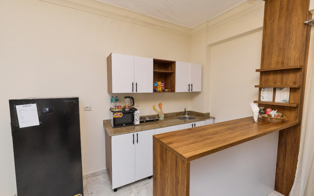 Settle Inn South 90 Apartments