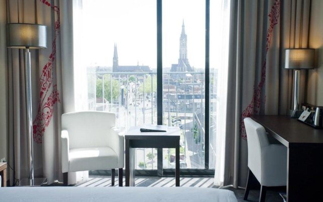 Hampshire Delft Centre