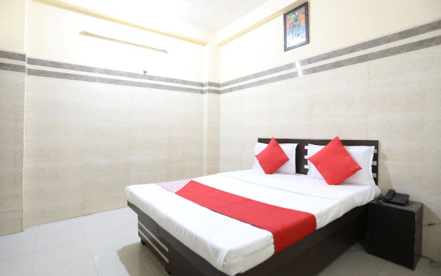 Kanchan Palace by OYO Rooms