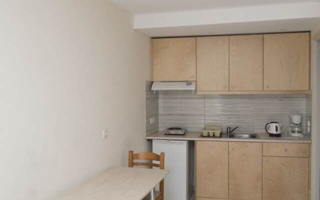 Sunset Studios & Apartments by Estia