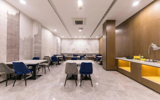 Star Hotel (Shanghai Hongqiao National Exhibition Center)