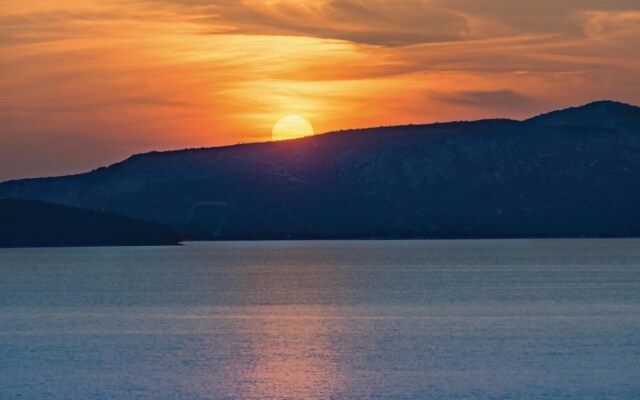 Awesome Home in Trogir With Sauna, Wifi and 4 Bedrooms