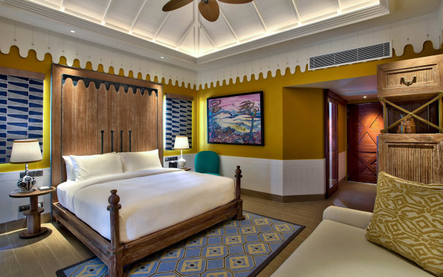 SAii Lagoon Maldives, Curio Collection by Hilton