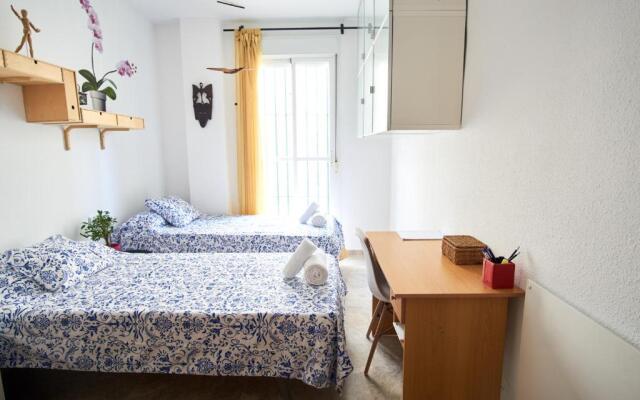 Bordador Central Suite by Valcambre