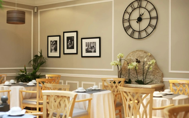 Hotel Central Saint Germain