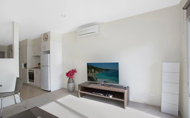 Astra Apartments Glen Waverley at VIQI