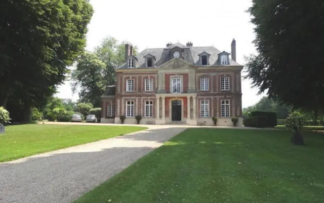 Chateau de Maillot