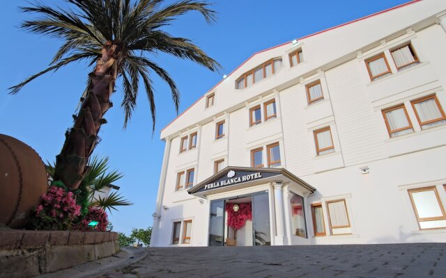 Perla Blanca Hotel