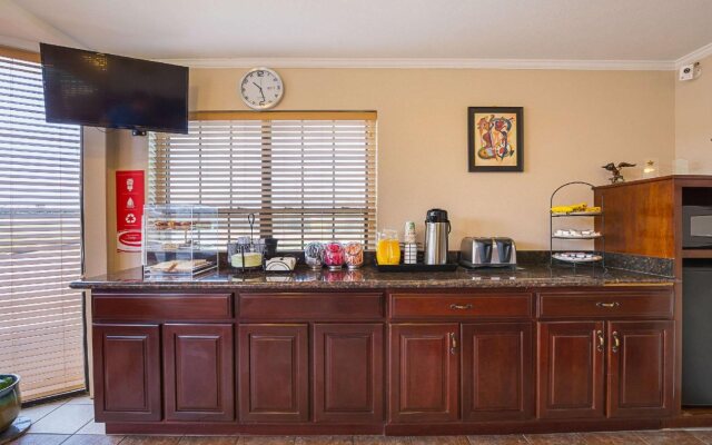 Econo Lodge Huntsville- University Area