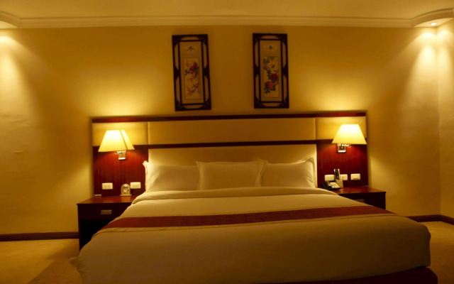 Planet Hotel
