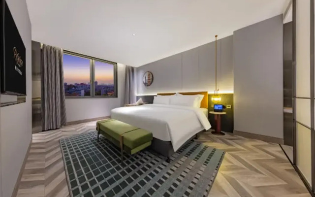 Wuhan Rejoice by Argyle Hotel(Yellow Crane Tower &Tanhualin Store)