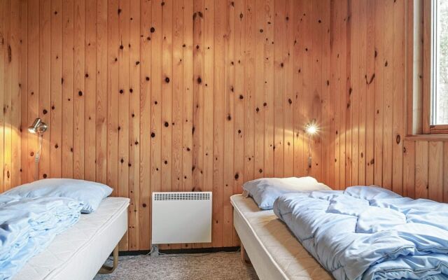 6 Person Holiday Home in Aakirkeby