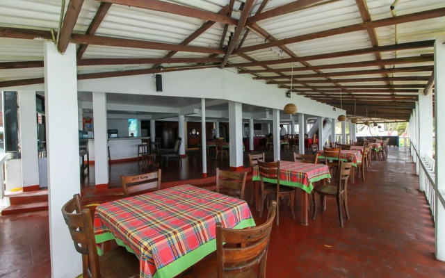 OYO 251 Milton Beach Resort