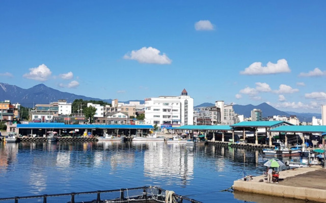 Goseong Good Day House Pension