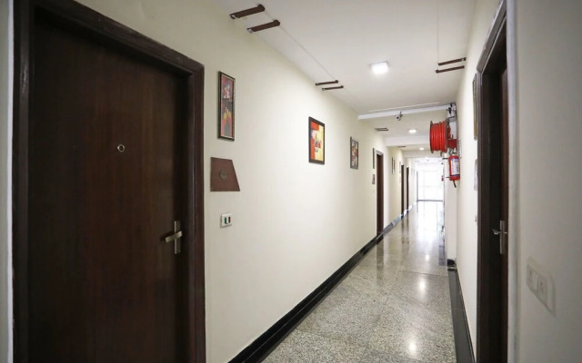 Kumars Hotel by OYO Rooms