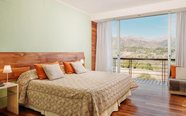 Tres Pircas Hotel & Spa