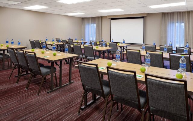 Courtyard by Marriott Pittsburgh Airport