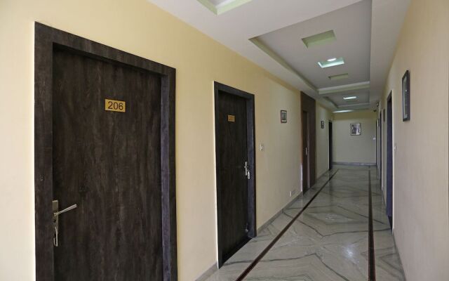 OYO 9204 Hotel Anant Palace